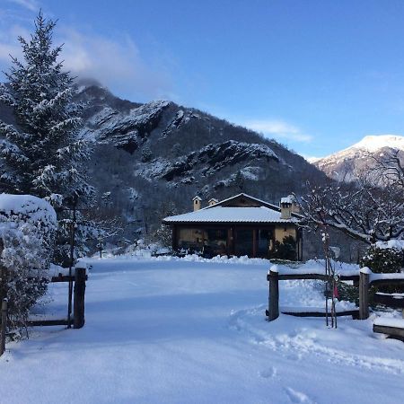 Вилла Agriturismo Il Mirtillo B,B Pasturo Экстерьер фото